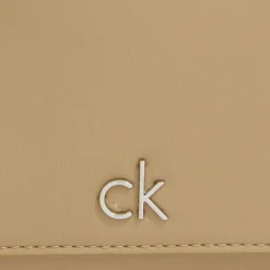 Calvin Klein CK Daily Clutch Geldbörse 19 cm