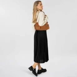 Cowboysbag Susanville Schultertasche Leder 25 cm