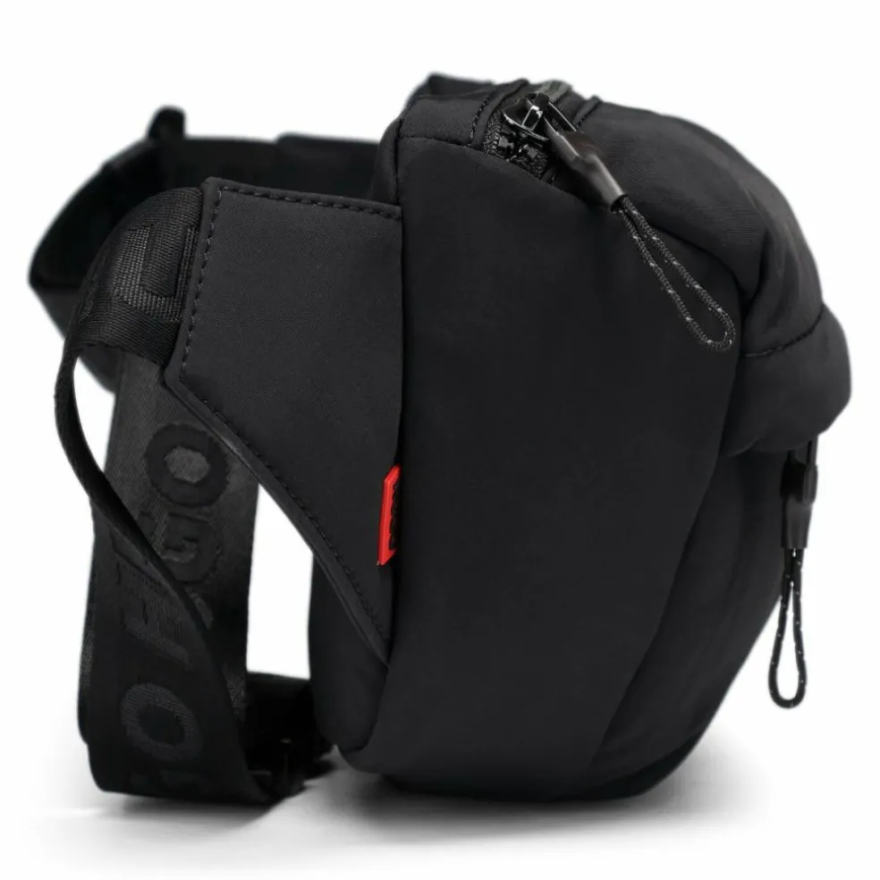Hugo Taric Gürteltasche 27 cm