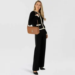 Patrizia Pepe Essential Fly Schultertasche Leder 31 cm