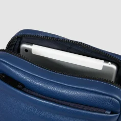 Piquadro Than Umhängetasche RFID Schutz Leder 22 cm